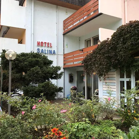 Apartment Breiten 1 *